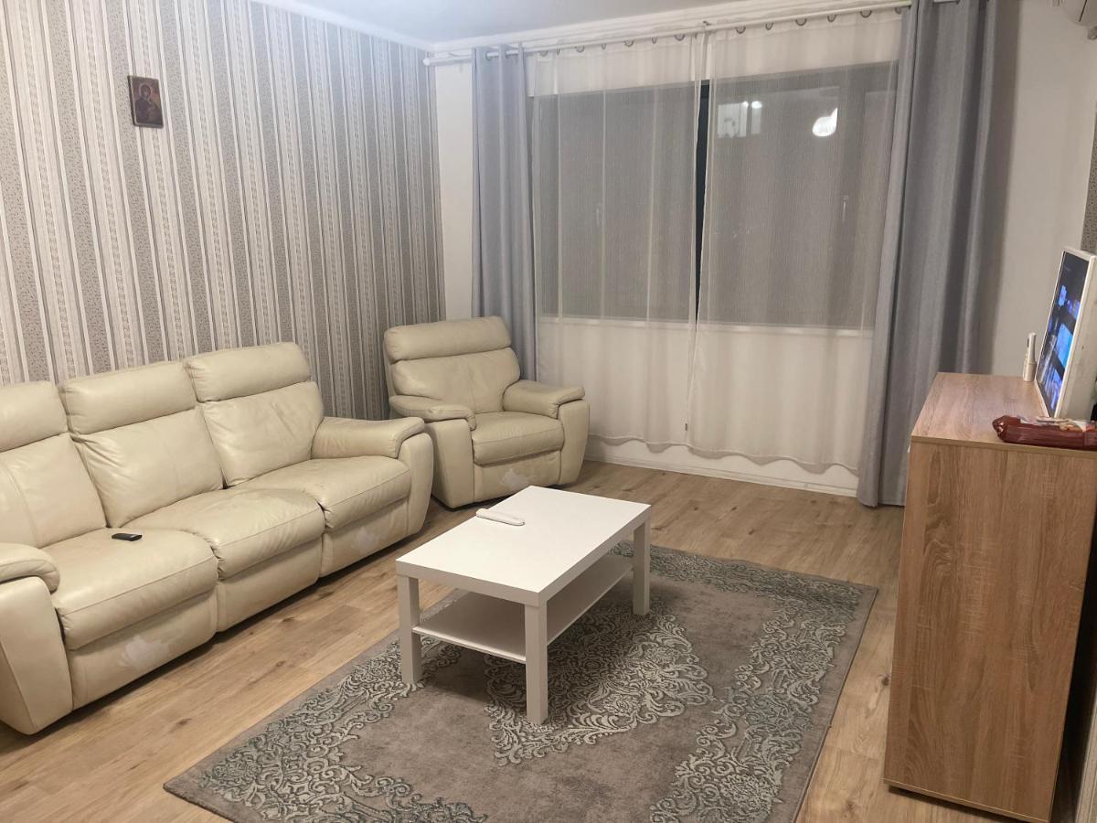 Greenfield Baneasa Apartment In Bucarest Exterior foto